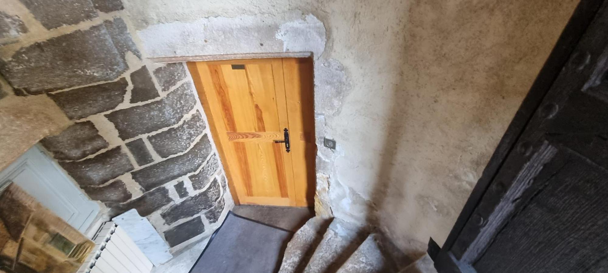 Le Puy-en-Velay Maison Au Loup - Superbe Ancien Hotel Particulier Du Xvie Siecle Au Coeur De La Vieille Ville Du Puy المظهر الخارجي الصورة